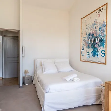 Propriete En Bord De Mer Avec Piscine Exceptionnelle Βίλα